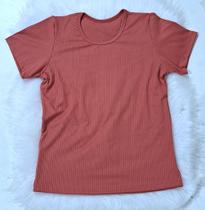 Blusa manga Curta malha canelada
