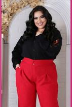 Blusa manga longa bordada plus size viscose