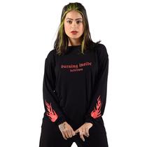 Blusa manga longa estampa frente manga burning inside