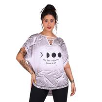 Blusa Maxi Feminina Branca Marmorizada Estampa Fases Lua Blusa Maxi Feminina Branca Marmorizada Estampa Fases Lua