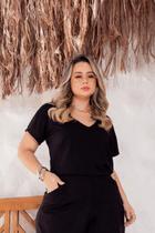 Blusa Maya Nervuras Viscose Plus Size PRETO Blusa Maya Nervuras Viscose Plus Size PRETO