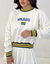 Blusa Moletom Brasil Cropped Manga Longa Copa M Branco Estampa/aplicação Frontal (brasil Com Bandeira) Blusa Moletom Brasil Cropped Manga Longa Copa M Branco Estampa/aplicação Frontal (brasil Com Bandeira)
