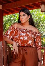 Blusa Ombro a Ombro Floral Plus Size em Viscose Blusa Ombro a Ombro Floral Plus Size em Viscose