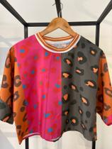 Blusa onça colorida Blusa onça colorida