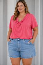 Blusa Plus Size Torção no Decote Assimétrico LUNENDER 26116 Blusa Plus Size Torção no Decote Assimétrico LUNENDER 26116