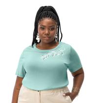 Blusa Plus Size Visco Tricot Verde Alga com Aplique de Flores Secret
