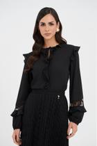 Blusa Preta Plano Com Babados E Manga Longa Blusa Preta Plano Com Babados E Manga Longa