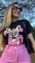 Blusa shirt na cor preta tamanho m