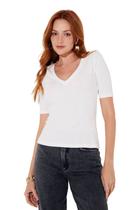 Blusa Sommer Slim Decote V Canelada Off-White