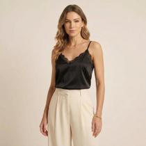 Blusa Style Box Feminina de Alcinha com Renda Preta Blusa Style Box Feminina de Alcinha com Renda Preta