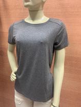 Blusa T-shirt com detalhe 0