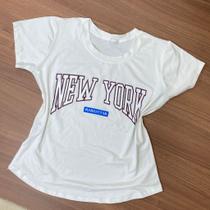 Blusa t-shirt gola rasa New York novidade moda feminina