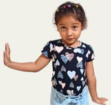 Blusa tipo camiseta Baby Look Bebê e infantil menina com Tema de Corações - Elian