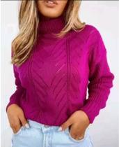 Blusa Tricô cor roxa feminina Tamanho M Blusa Tricô cor roxa feminina Tamanho M
