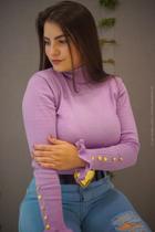 Blusa Tricô Modal Gola Alta Botões na Manga