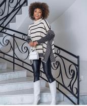 Blusa tricot preta e branco Blusa tricot preta e branco