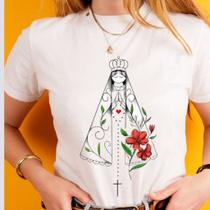 Blusa tshirt feminina nossa senhora Aparecida flores vermelhas, Sagrada