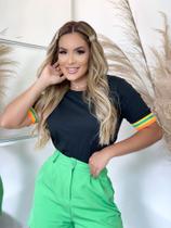 Blusa tshirt na cor preta