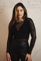 Blusa Tule Preta