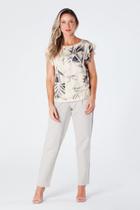 Blusa Viscose Acetinada Estampada Gola Redonda e Manga de Babado Vera Blusa Viscose Acetinada Estampada Gola Redonda e Manga de Babado Vera