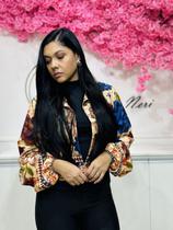 Blusinha estampada com Botão