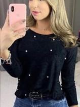 Blusinha feminina com aplique de pérolas modinha