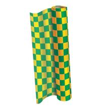 Bobina Plástica Quadriculada Copa Brasil Verde e Amarelo 25 metros x 45cm Bobina Plástica Quadriculada Copa Brasil Verde e Amarelo 25 metros x 45cm