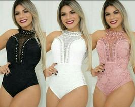 Boddy bordado na cor preta Boddy bordado na cor preta