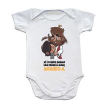 Body Bebê com Frase: Só é possível ensinar uma criança a amar, amando-a