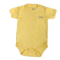 Body bebê curto amarelo liso bb básico