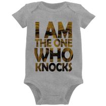 Body Bebê I Am The One Who Knocks - Foca na Moda Body Bebê I Am The One Who Knocks - Foca na Moda