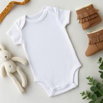 Body Bebê Malha Branco Manga Curta ideal para seu Bebê