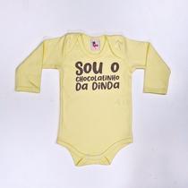 Body Bebê Manga Longa Amarelo Chocolatinho da Dinda