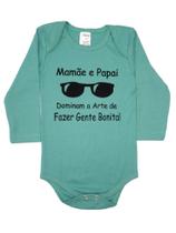 Body Bebê ML (P/M/G) - Mamãe e Papai Dominam a Arte de Fazer Gente Bonita - Barato Bebê - Verde