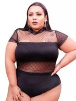 Body Blusa Plus Size Renda Gola Alta Manga Curta Tule