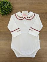 Body branco bordado rococo flor vermelho