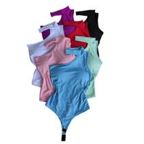 Body Canelado Gola Choker Um Ombro Só Com Bojo