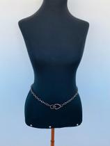 Body chain Cinto de correntes com detalhe em coração mosquetão banhado a Ródio Negro Body chain Cinto de correntes com detalhe em coração mosquetão banhado a Ródio Negro