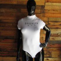 Body De Poliamida Brooklyn Com Fecho e Gola Olímpica Branco - Espaço CK