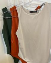 Body Feminino c/ elastano nas cores Verde, Bege, Terracota, tamanhos PP, P, M, G, GG Body Feminino c/ elastano nas cores Verde, Bege, Terracota, tamanhos PP, P, M, G, GG