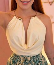 Body Feminino Elegante Suplex com Argola Dourada Conforto e Estilo Moderno.