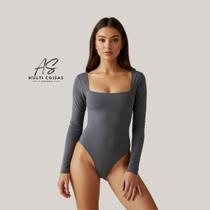 Body feminino moda gringa básico estiloso tendencia kit com 3 manga longa e gola quadra suplex mais vendido decote quadrado bori colan premium modela