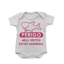 Body Infantil Manga Curta Branco Temático Bebê Frase 100% Suedine Body Infantil Manga Curta Branco Temático Bebê Frase 100% Suedine