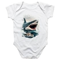 Body intantil Megalodon atacando embarcacao