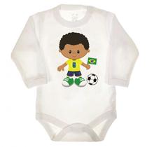Body longo bebê branco estampa mini torcedor brasileiro copa 2022