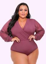 Body Plus Size Tule Poa Manga Longa