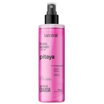 Body Splash Colônia Labotrat Dia a Dia 190ml - Melancia, Pitaya, Morango e Pêssego Body Splash Colônia Labotrat Dia a Dia 190ml - Melancia, Pitaya, Morango e Pêssego