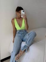 Body Strong - Alcinha Decote Super Cavado Munare - Amarelo Neon Body Strong - Alcinha Decote Super Cavado Munare - Amarelo Neon