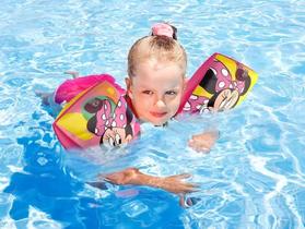 Boia De Braço Inflável Disney Junior Minnie 18x14 Etitoys DYIN-004 Peso até 18 kg Boia De Braço Inflável Disney Junior Minnie 18x14 Etitoys DYIN-004 Peso até 18 kg