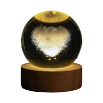Bola De Cristal 3D Pikachu Luz Noturna Base De Madeira Presente Infantil Lâmpada Planeta 6cm